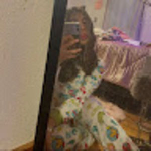 Meet your Posher, 25 abigail